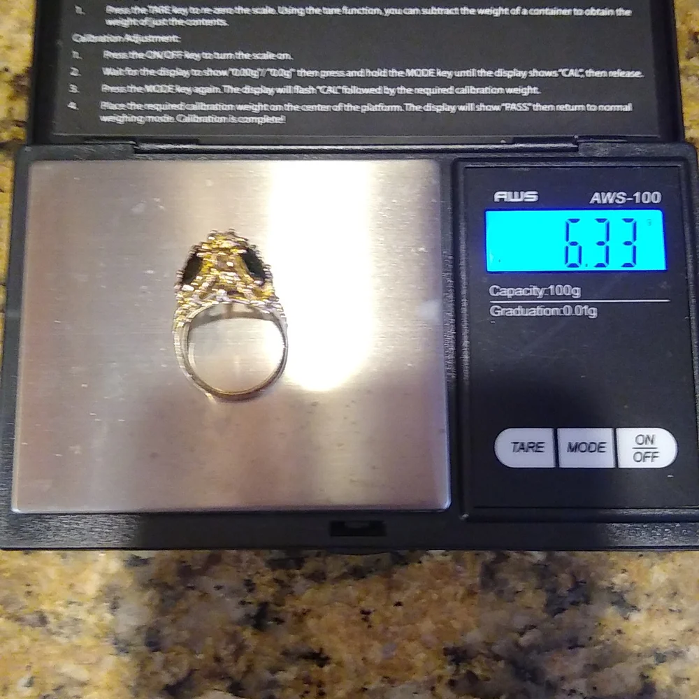 Green Tourmaline and diamond square Bombe style ring, 14kt yellow gold - Picture 6 of 10